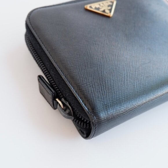 Authentic Preowned Prada Black Saffiano Leather Bi-Fold Wallet - Picture 3 of 13